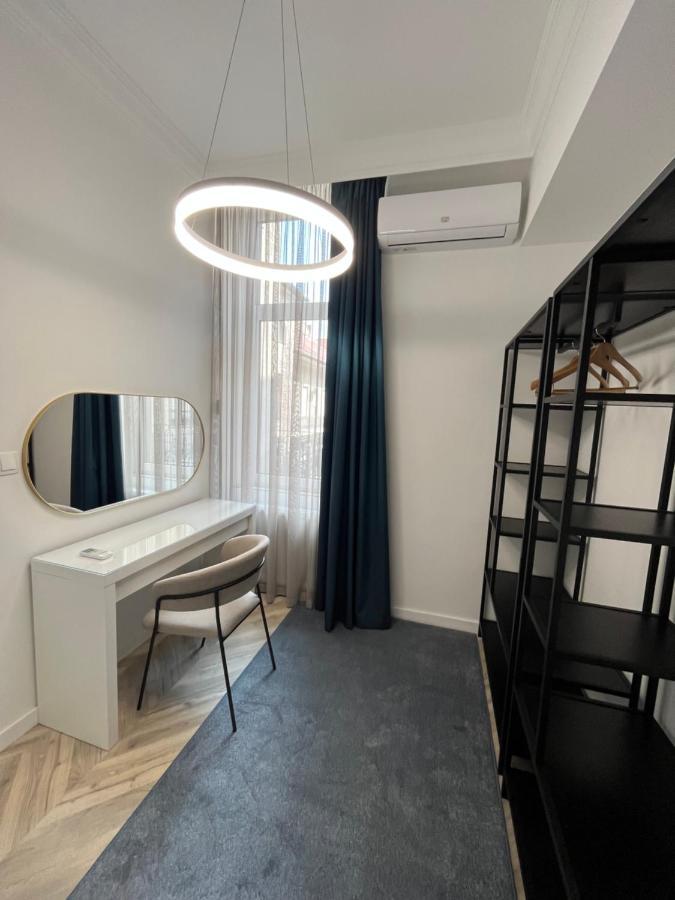Central Gallery Apartment Debrecen Dış mekan fotoğraf