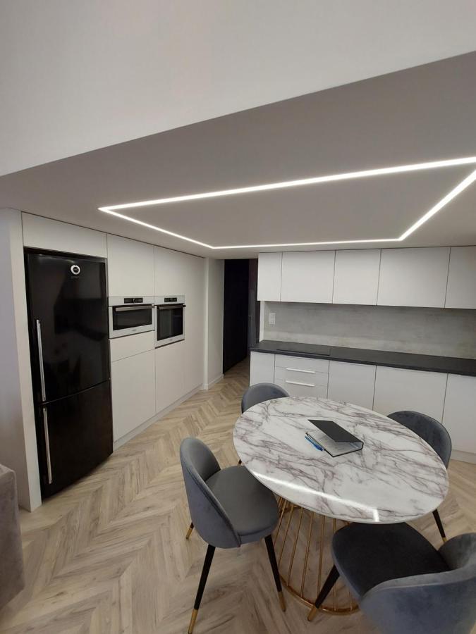Central Gallery Apartment Debrecen Dış mekan fotoğraf