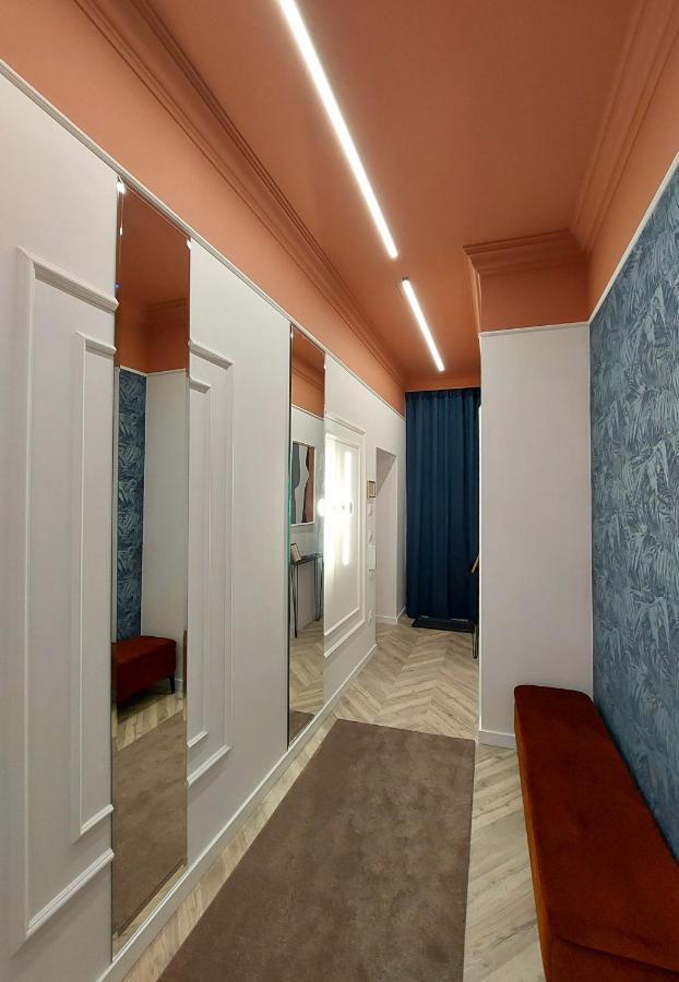 Central Gallery Apartment Debrecen Dış mekan fotoğraf